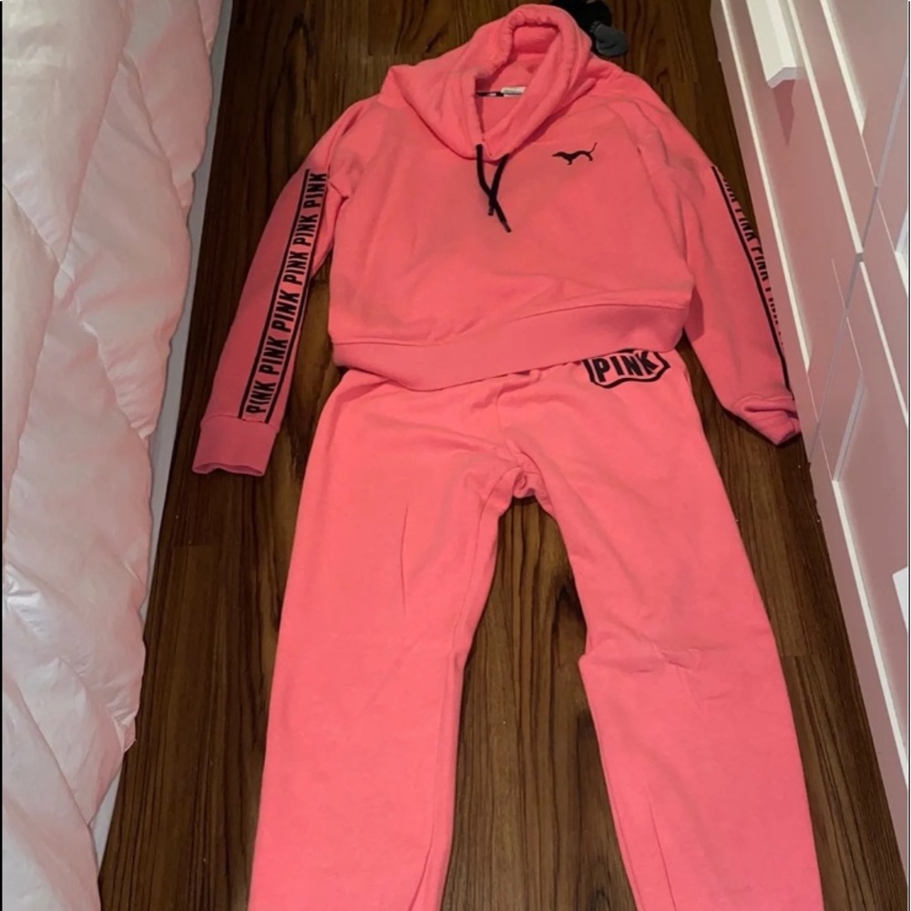 Pink Victoria secret